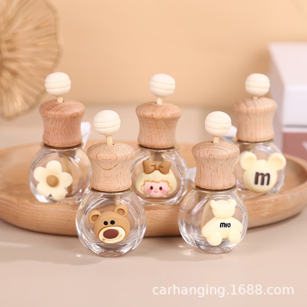Aromatherapy Diffuser Bottle Car Perfume Volatilization Bottle Cartoon Air Vent Aromatherapy Bottle Car Air Vent Perfume Bottle Wholesale