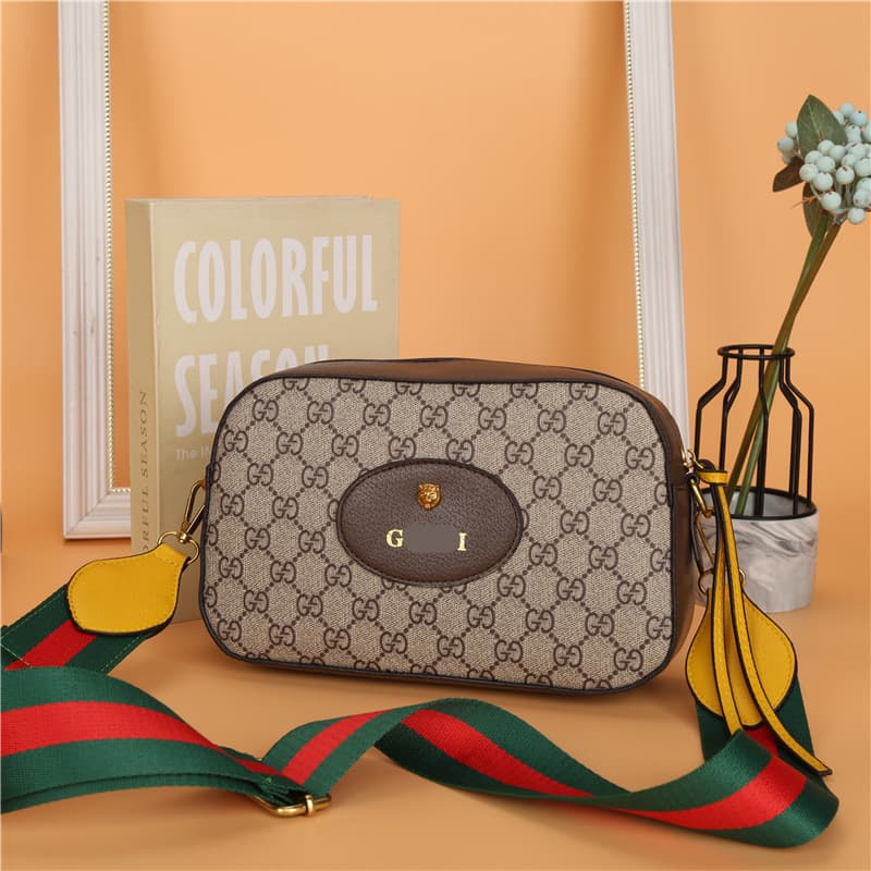 Camera Bag 2025 New Contrast Color Wide Strap Shoulder Bag Letter Square Bag Large Capacity Trendy Crossbody Bag for Women Bags