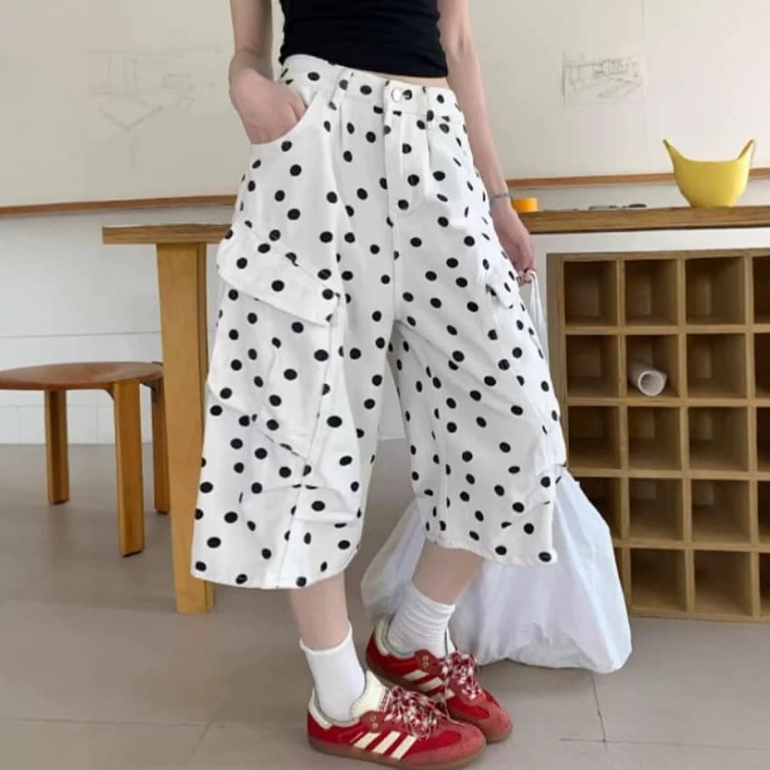 Wholesale Capri Pants for Women, Summer Thin Polka Dot Print White Seven-Tenths Pants with Large Pockets, Plus Size Casual Pants