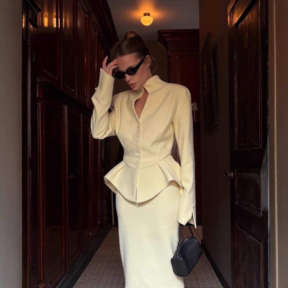 Chanel-style Business Light Luxury Top for Women Autumn 2024 New Arrival Mature Fashionable Age-Defying European and American Style Women's Top