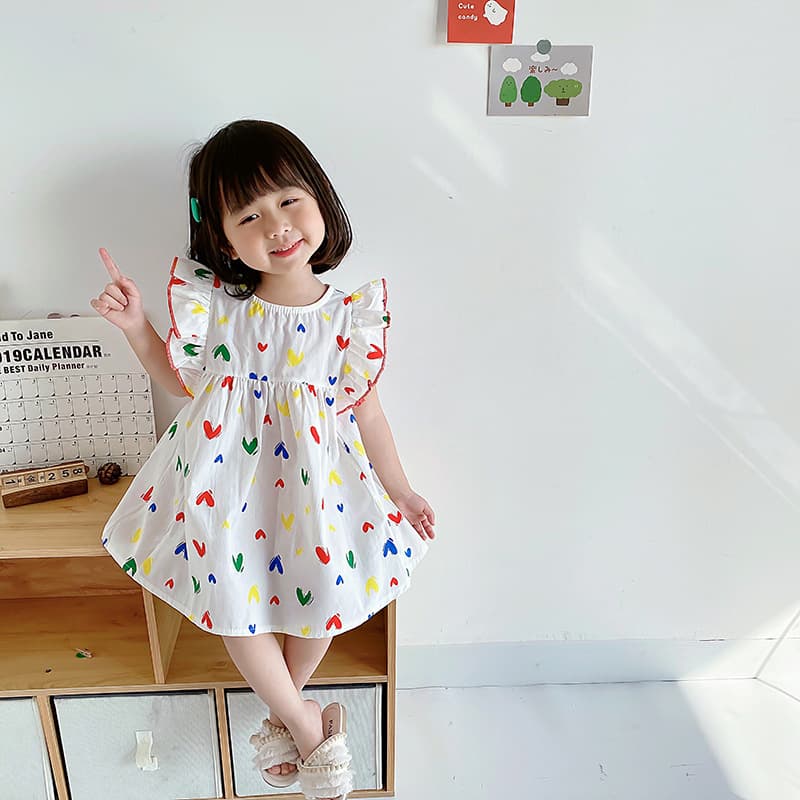 INS Girls Korean Style Fly Sleeve Dress Summer New Baby Girls Stylish Dress Children Princess Dress Kids Dress