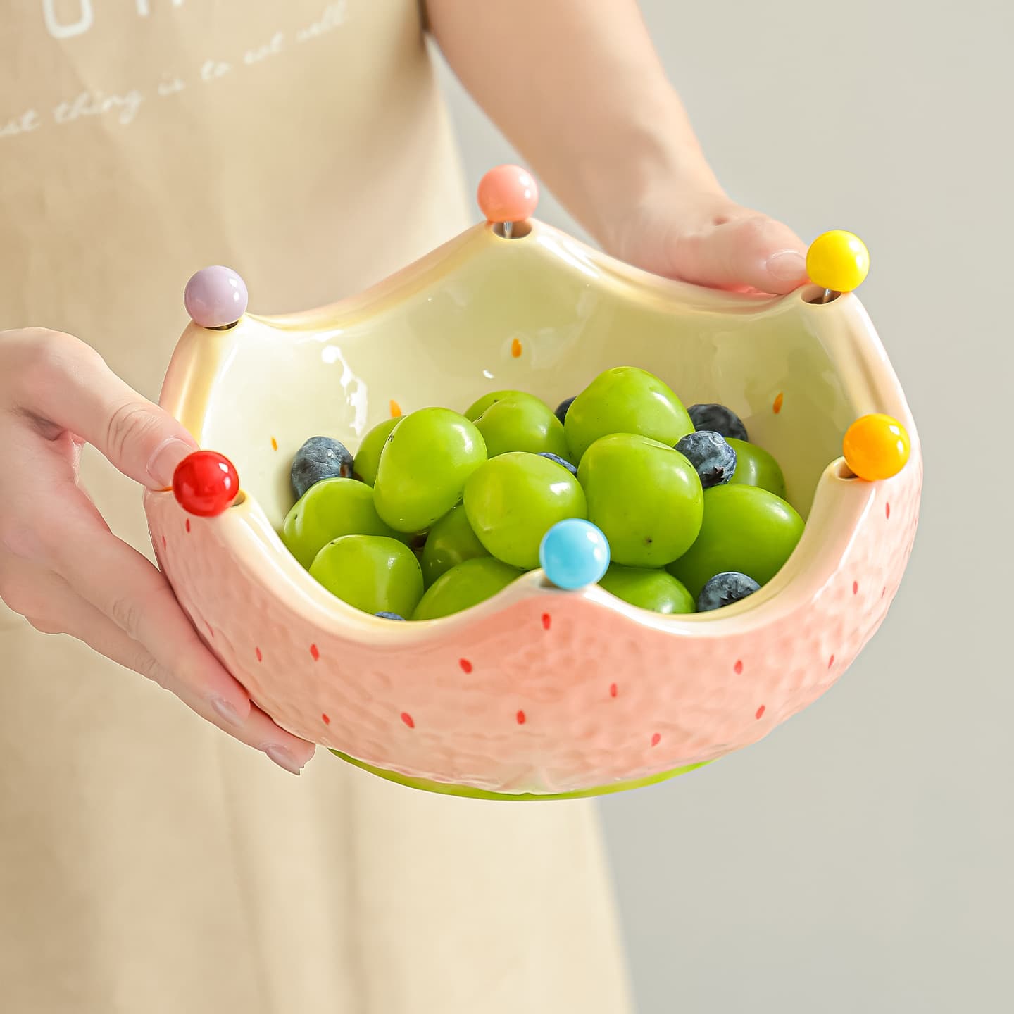 Trendy Strawberry Bowl Home Fruit Plate High-Creativity Fruit Fork Holder Set Salad Bowl Dopamine Ceramic Bowl New Style