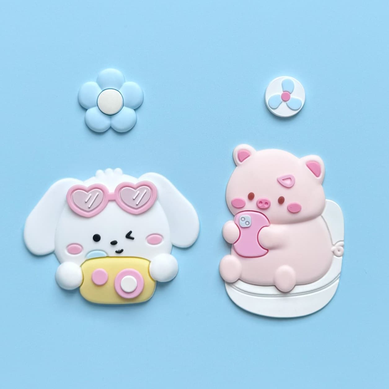 PVC soft silicone 3D cinnamon dog and pig ins style phone case doll DIY water cup refrigerator magnet accessories