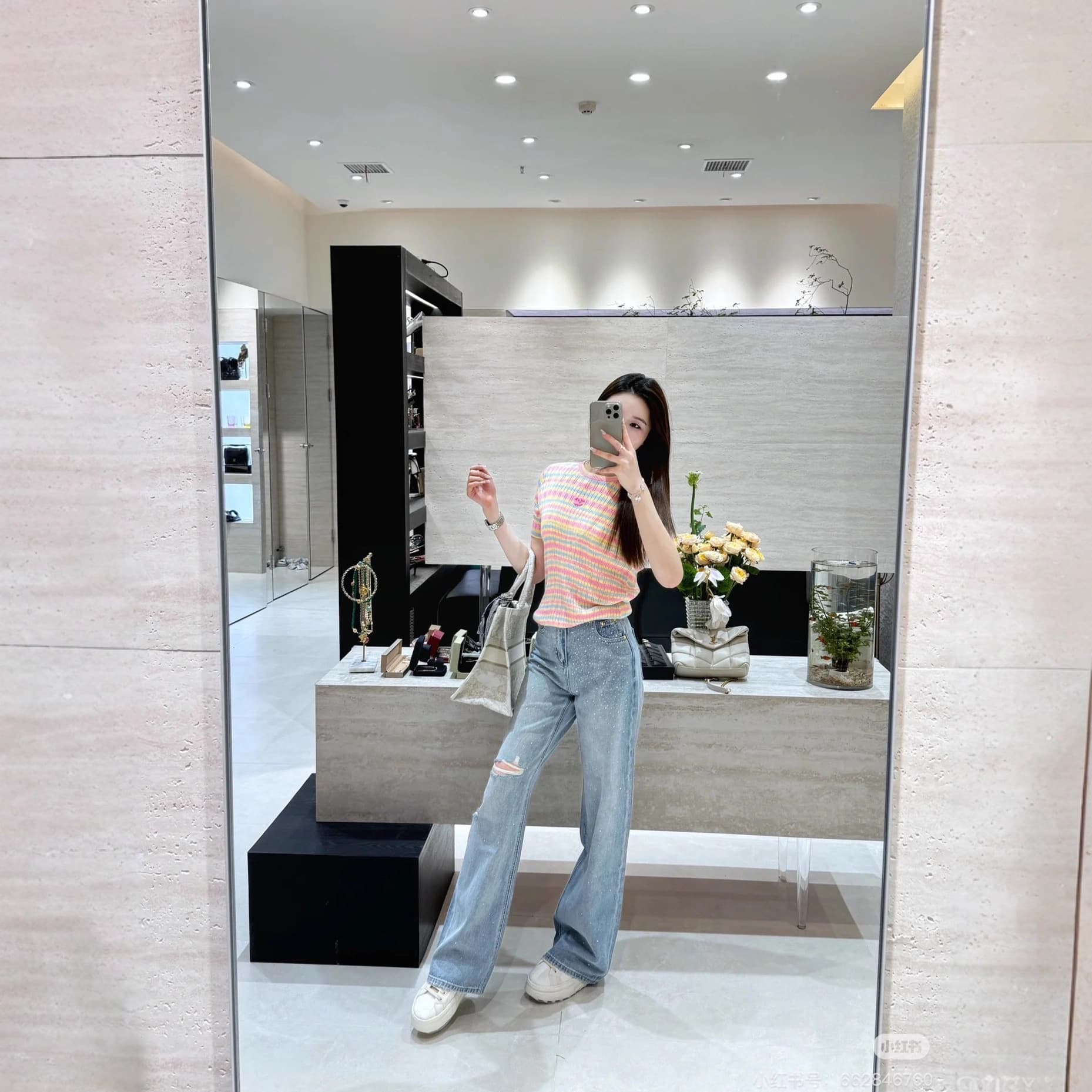 Women's Wide-Leg Casual Jeans, Loose Fit, Straight-Leg Pants with Drape Feel, Spring/Summer Chic Style