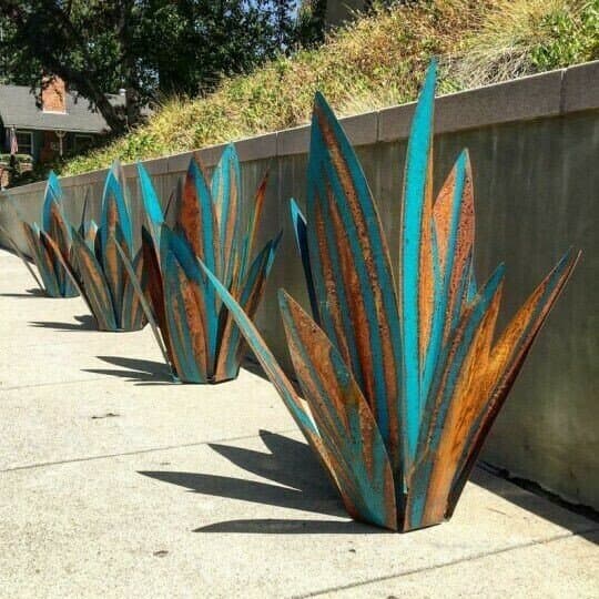 Iron Art Agave Plant Decorative Ornament Garden Creative Outdoor Decoration Metal Crafts Office Culture