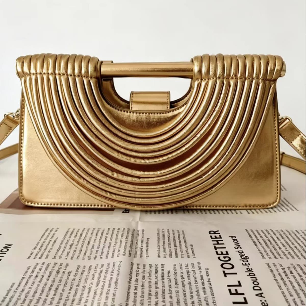 Cross-border Niche Women's Shoulder Bag 2026 Summer New Style Structured Pasta Noodle Crossbody Bag Women's Retro