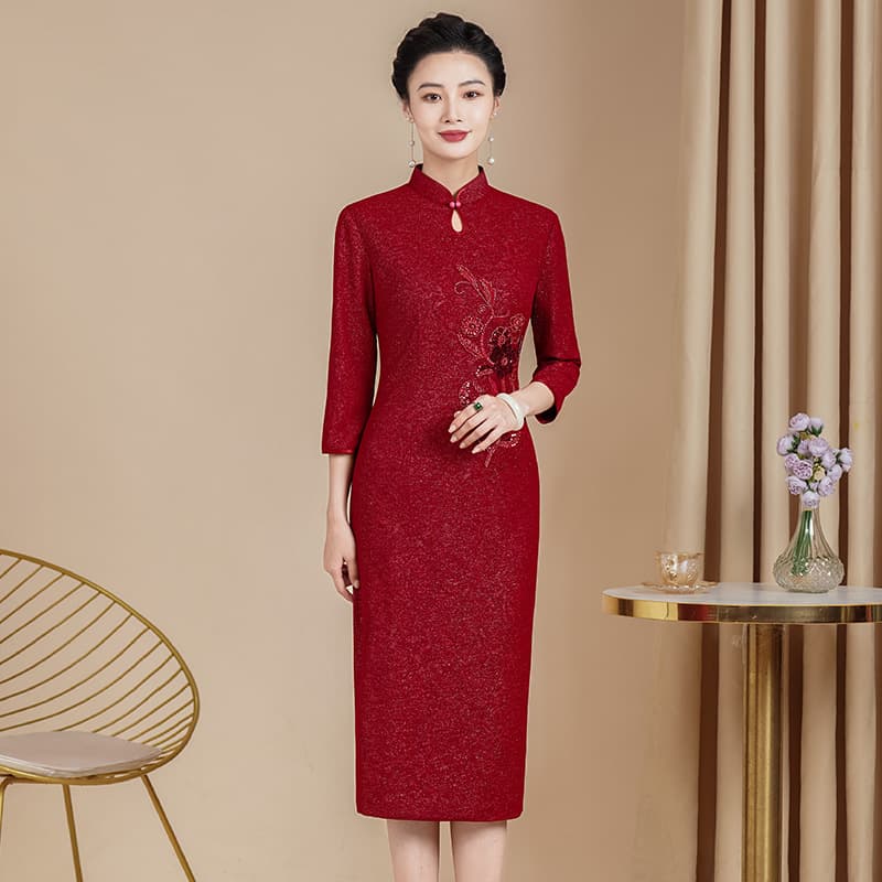Elegant wedding dress for mothers-in-law, plus size dress, summer and autumn cheongsam, 2024 new style.