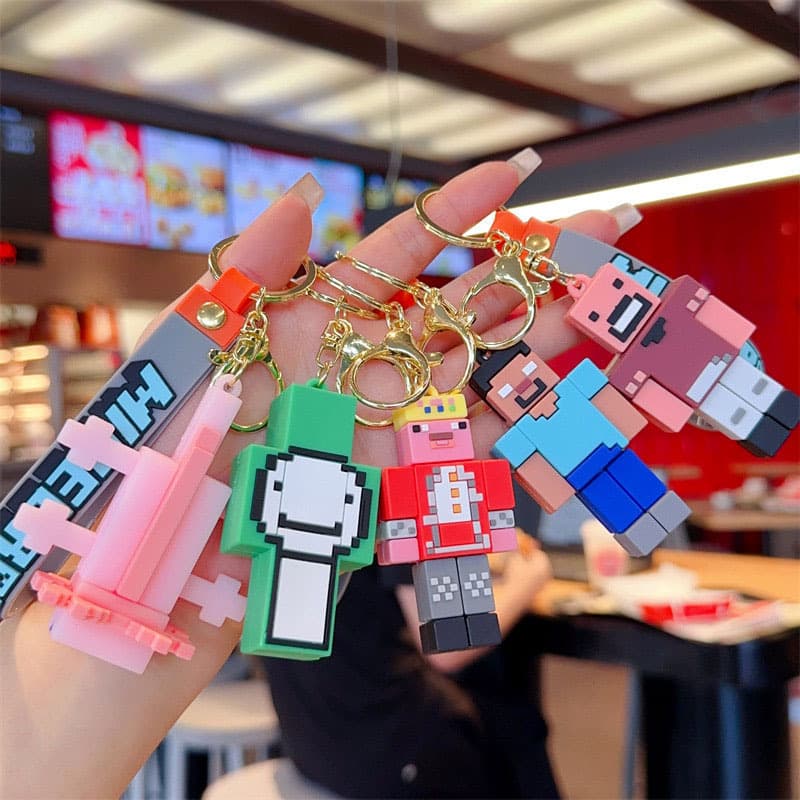 Minecraft Undead Totem Keychain Minecraft Soft Plastic Doll Birthday Cultural and Creative Pendant Peripheral Wholesale
