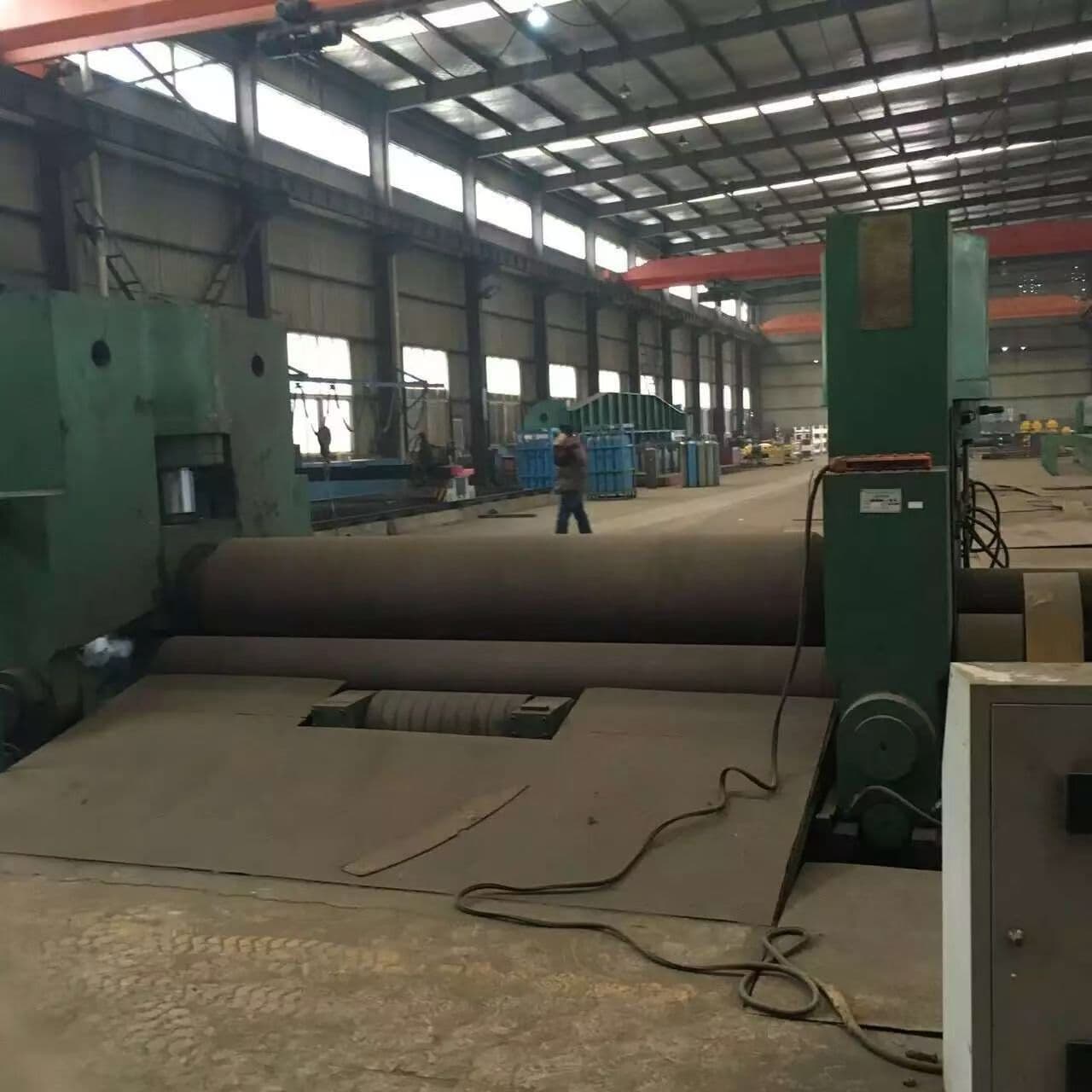60*3200 Upper Roll Universal Plate Rolling Machine, Nantong Hengli Production Fully Automatic Plate Rolling Machine Equipment