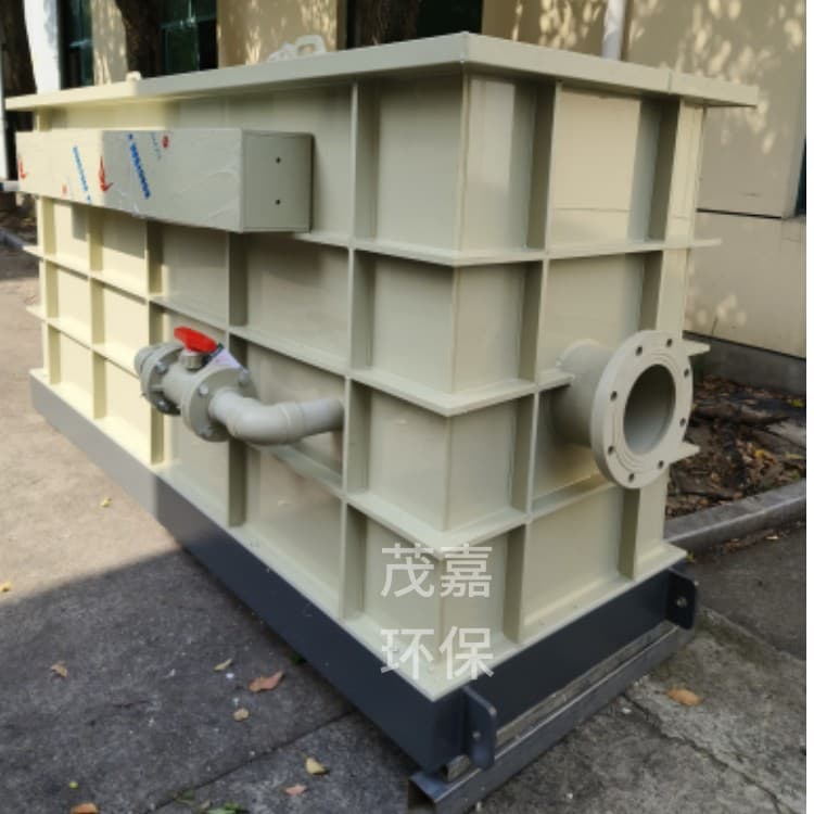Custom Maojia PP Water Tank, Welding Process for Plastic Chemical Containers, Various Functional Tanks, Sedimentation Pools, etc.