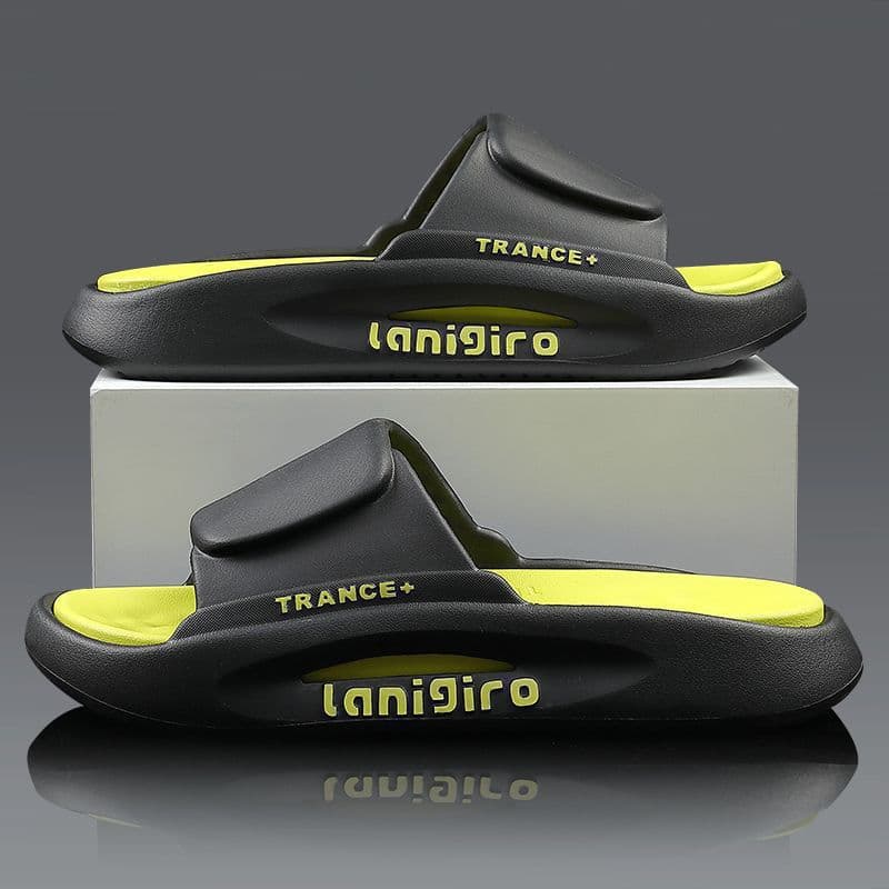 Men's slippers with a "walking on clouds" feel, suitable for outdoor wear, couples, summer, high-quality, thick-soled, non-slip, indoor, home, and shower use, wholesale.