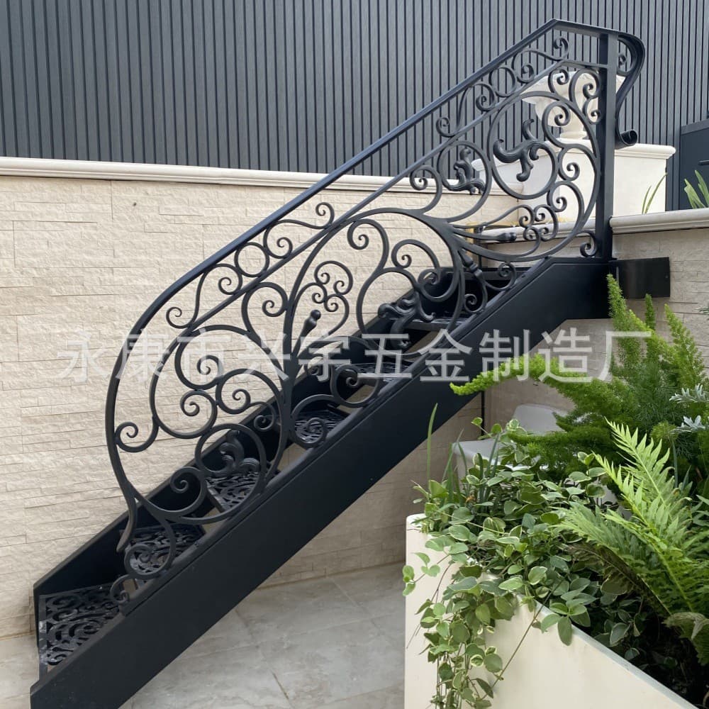 Retro French Style Wrought Iron Staircase - Villa courtyard iron guardrail, forged iron fence, various designs available.