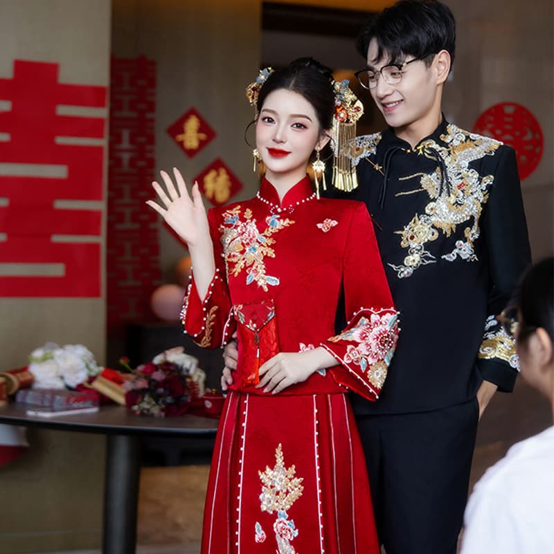 New Chinese-style wedding dress Xiuhe set, red national style wedding suit 2025 new vintage engagement banquet dress.