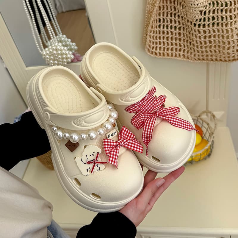 Girl's Trendy Cartoon Anime Horse Hole Sandals, Spring/Summer New Fashion Versatile Thick Sole Comfortable Slippers