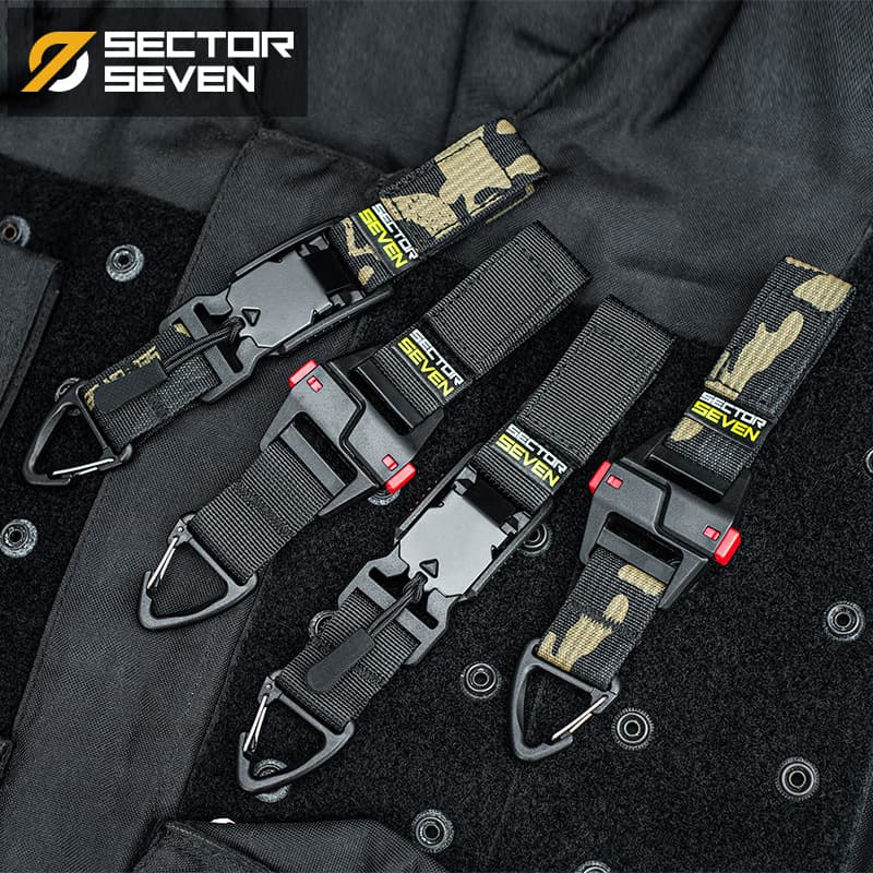 Zone 7 Tactical Multi-Purpose Triangle Quick-Release Belt Clip Single-Point Hook Survival Keychain EDC