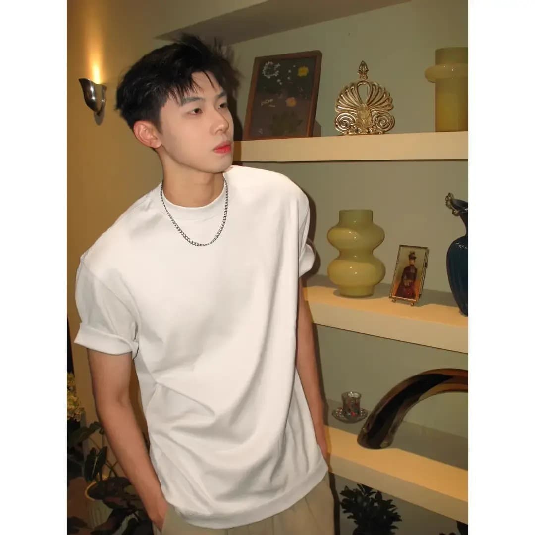 Pure white high-gram heavy-duty off-shoulder T-shirt for men, combed small neckline, short-sleeved, two-pin inner bottoming half-sleeves