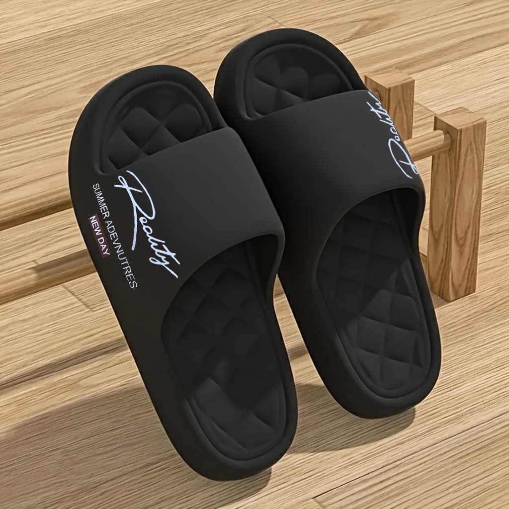 2026 Cloud-Like Women's Slippers Summer Home Anti-Slip Thick Sole Printed Outdoor Sandals Men's Slippers