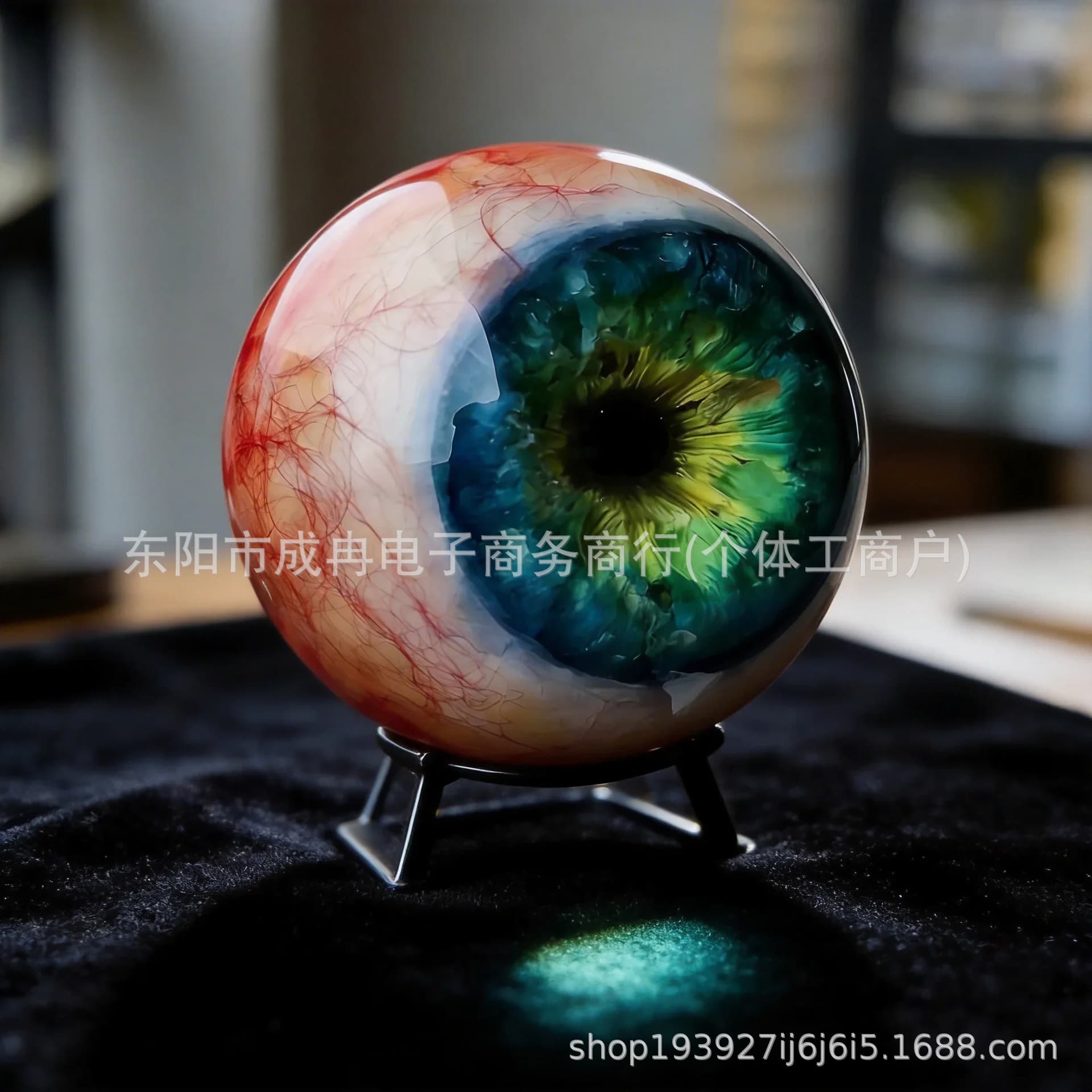 New Cross-Border Ultra-Realistic Monster Eyes Demon Monster Eye Horror Resin Ornament