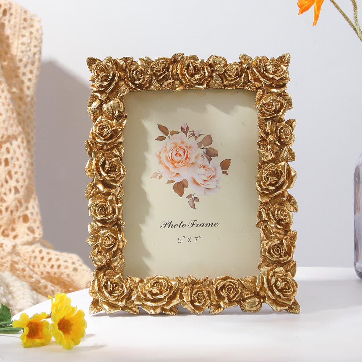 New Desktop European Style Small Decorative Picture Frame Vintage Photo Frame Stand Rose Modern 5 6 7 Inch Picture Frame Decoration