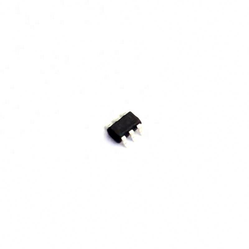 Aip74Lvc2G04Gb236.Tr Sot-23-6 Btn8962Ta H5Tq4G63Efr-Rdc Stm3