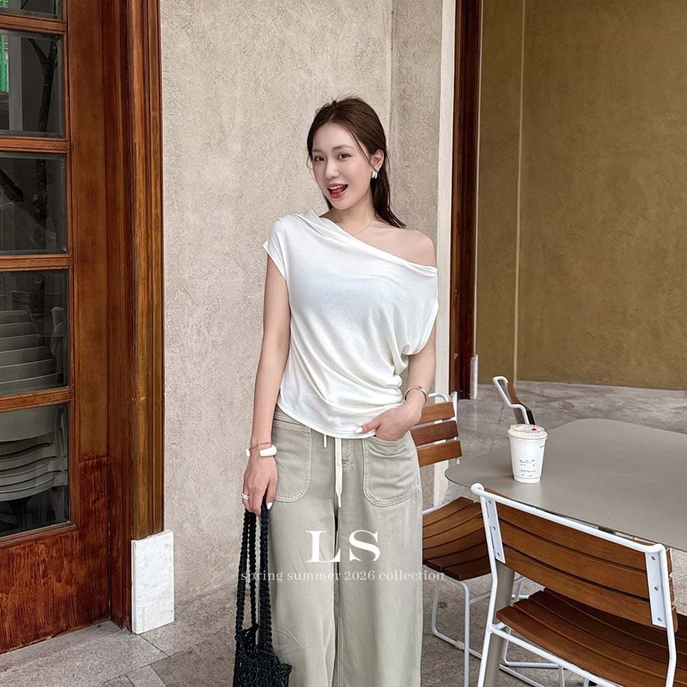 [LS New Brand] Black Label Minimalist Premium Summer New Arrival Minimalist Fashion Casual Versatile T-Shirt Women 30623#