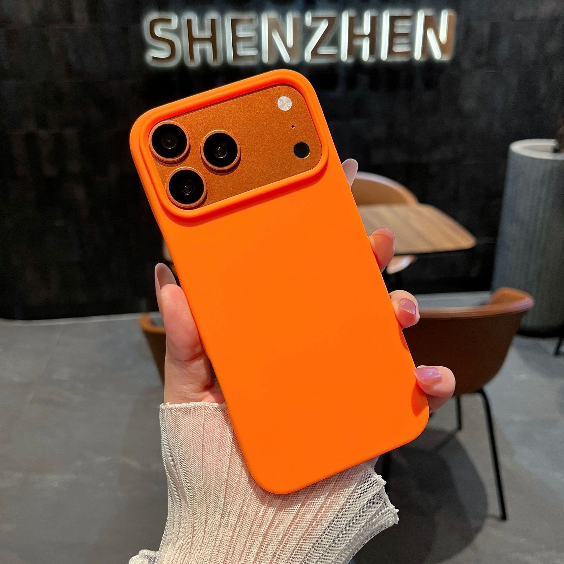 TPU soft shell suitable for iPhone 17pm mobile phone case anti-fingerprint Apple 16pm large hole half pack 15 protective cover