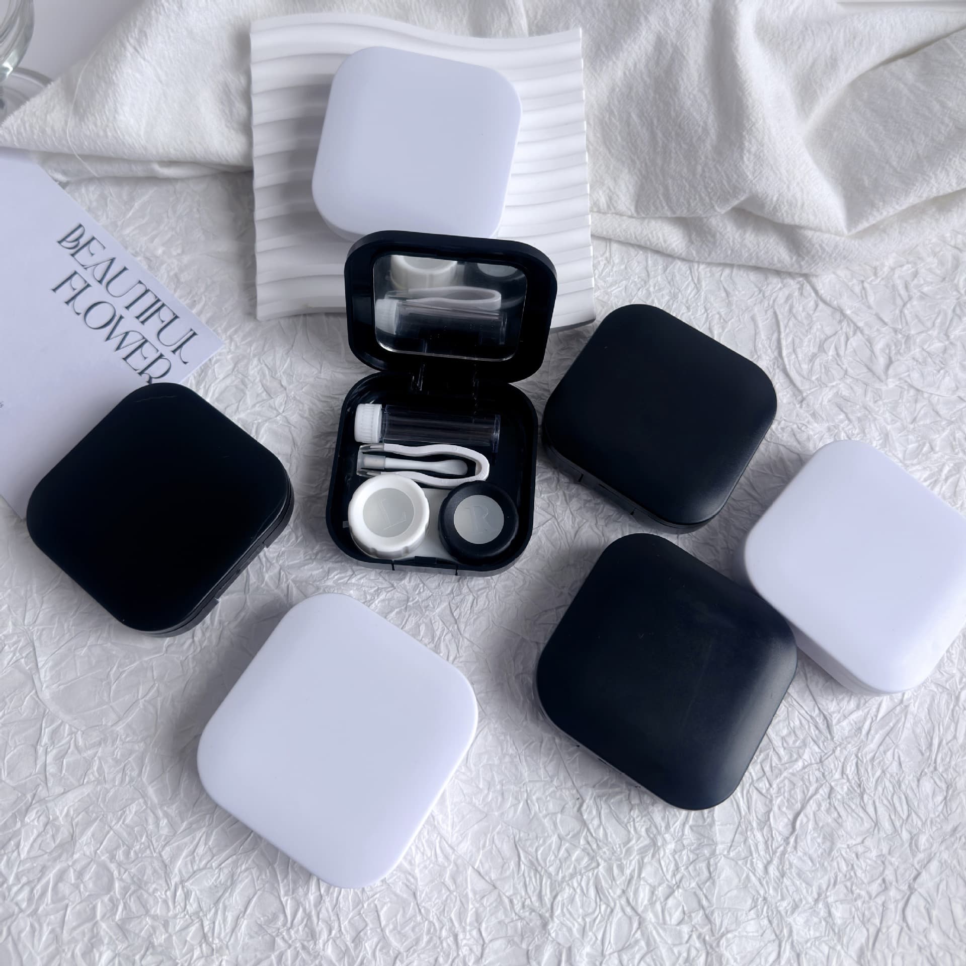 Minimalist Contact Lens Case Companion Box Glasses Contact Lens Case Small Portable Square Solid Color Contact Lens Storage Box with Accessories
