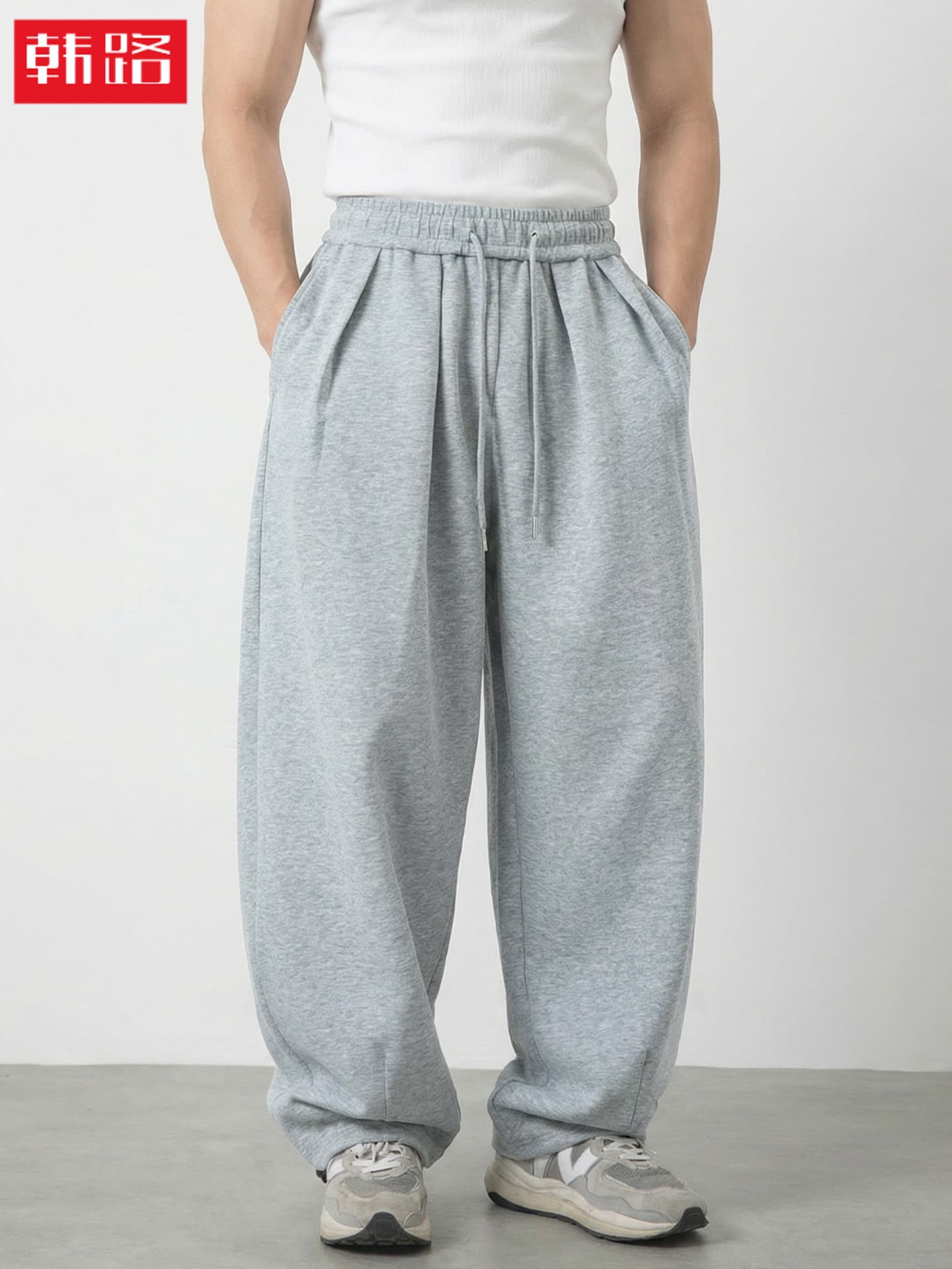 American Style Pleated Casual Pants for Men Spring Baggy Athletic Loose Long Pants with Adjustable Cuffs Trendy Wide-Leg Sweatpants