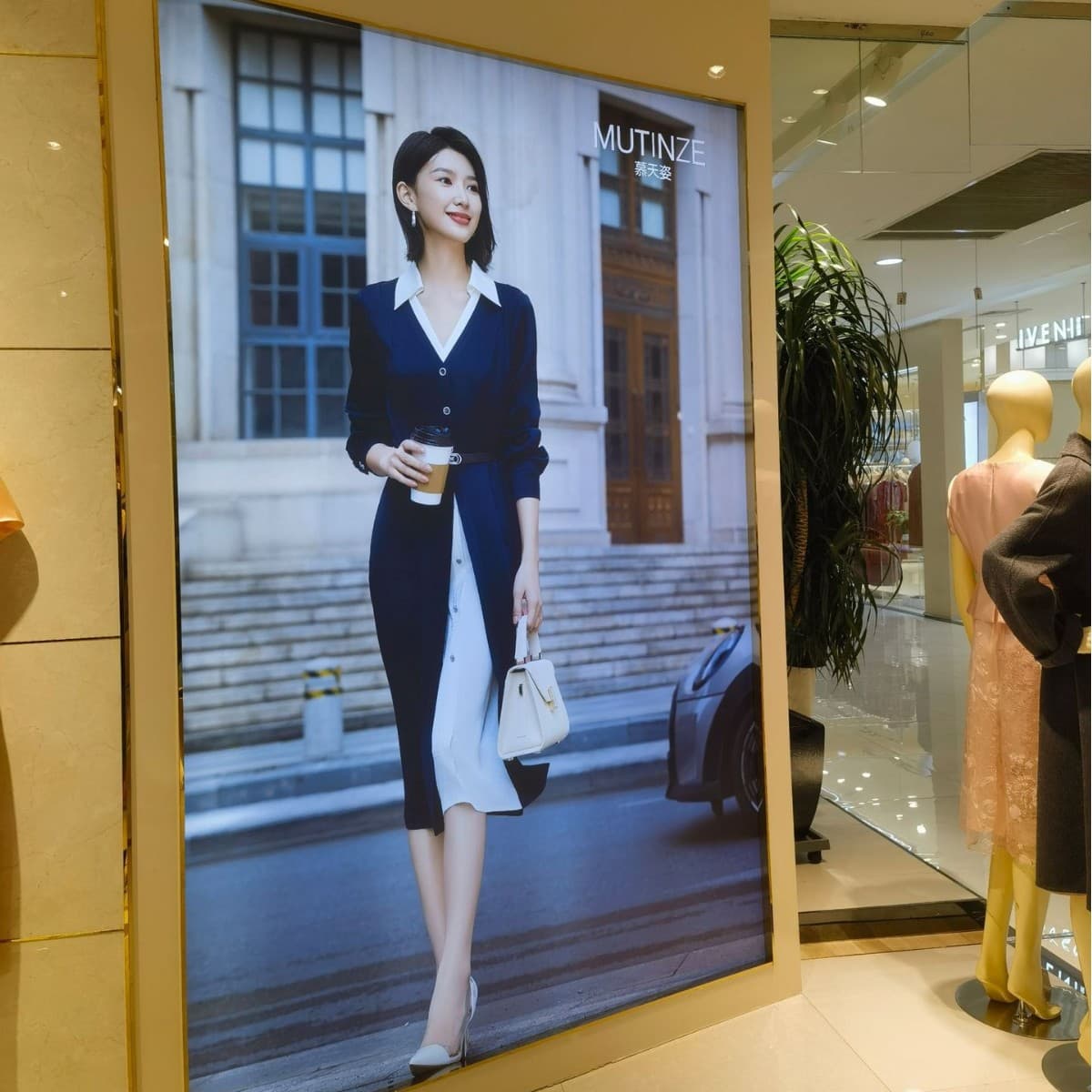 High-Definition UV Soft Film Ceiling Light-Transmitting Membrane Lightbox Roll Material Printing Advertising Cloth Card Cloth Lightbox Fabric GLP Custom