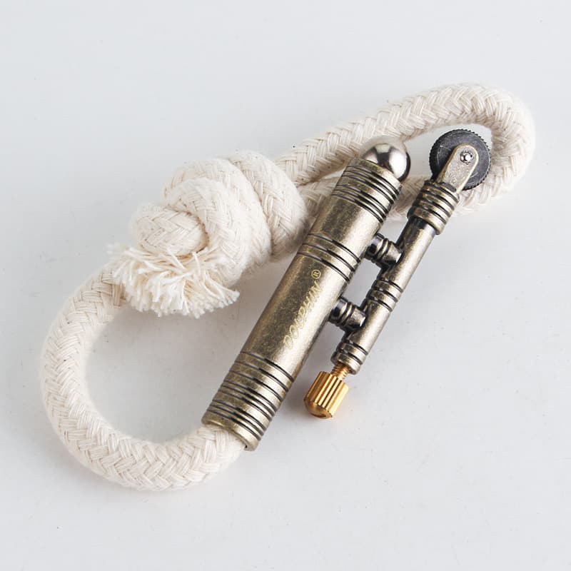 Stylish High-Quality Metal Windproof Kerosene Lighter Outdoor Camping Vintage Old-Style Flint Lighter