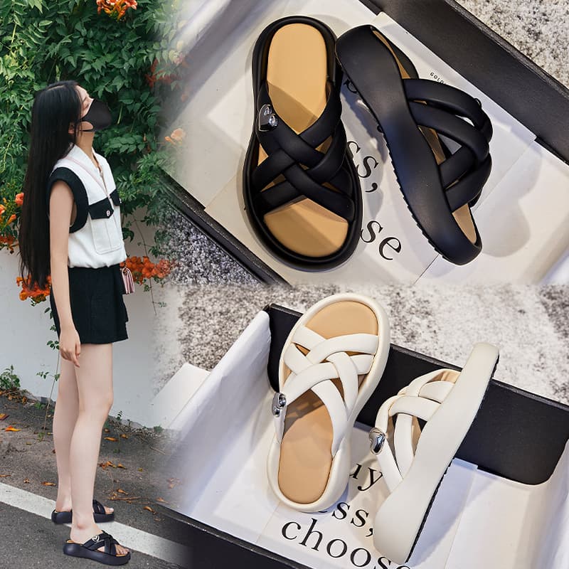 New Flat Sandals 2026 Summer Thick Sole Slippers for Women Casual Beach Slippers Women's Trendy Slippers