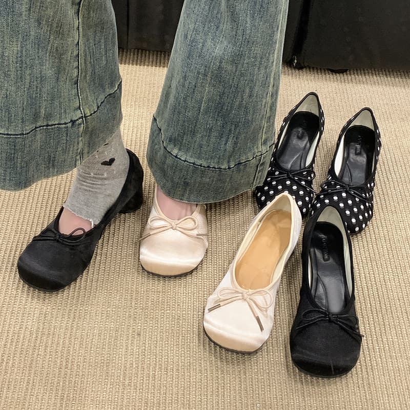 Ballet Style~Meibo and Rose2026 New Spring Polka Dot Satin Shallow Mouth Flats Ballet Split-Toe Shoes