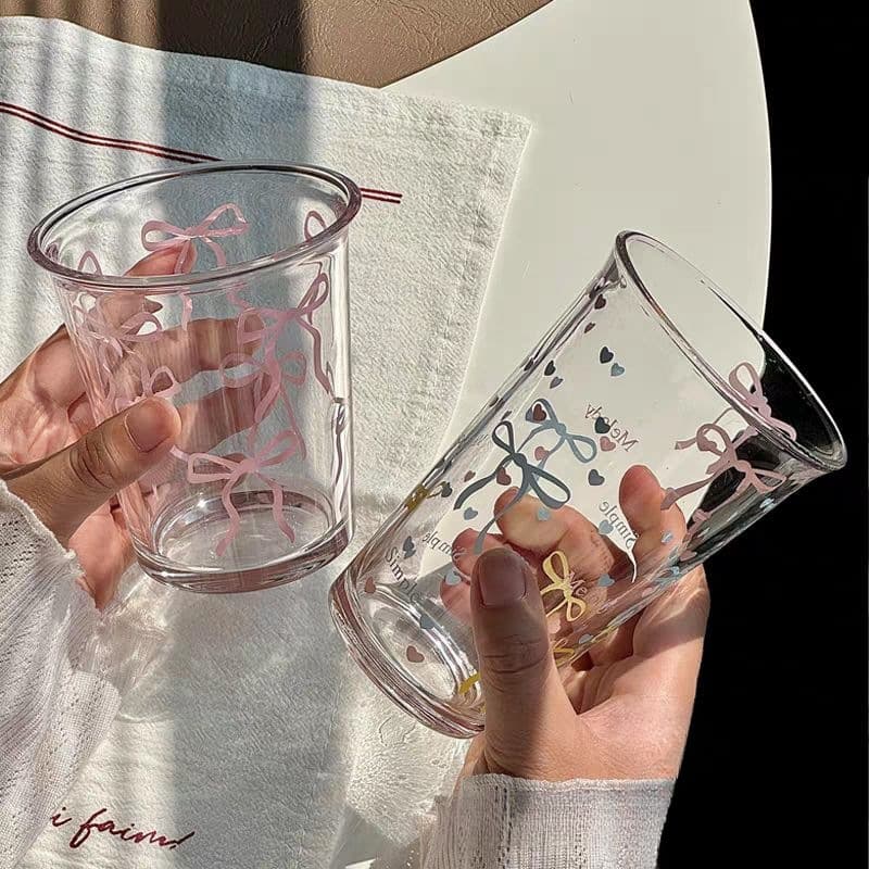 Ins-style Pink Bow Flip Lid Glass Cup Coffee Cup High Aesthetics Breakfast Cup Milk Super Cute