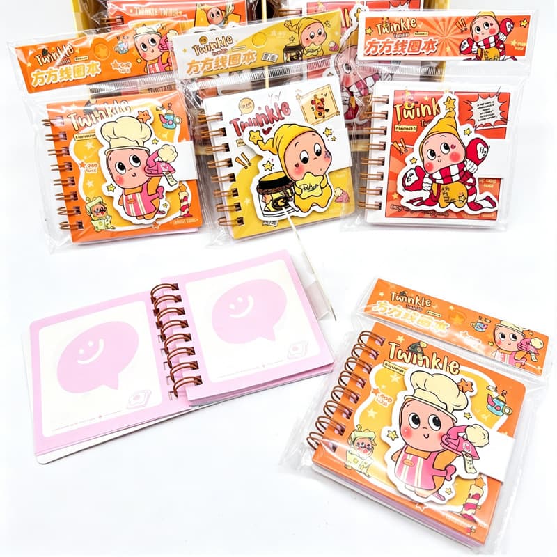 Cute Cartoon-Shaped Square Coil Notebook, Portable Gift Notebook for Children, Creative Color Page Notebook for Students