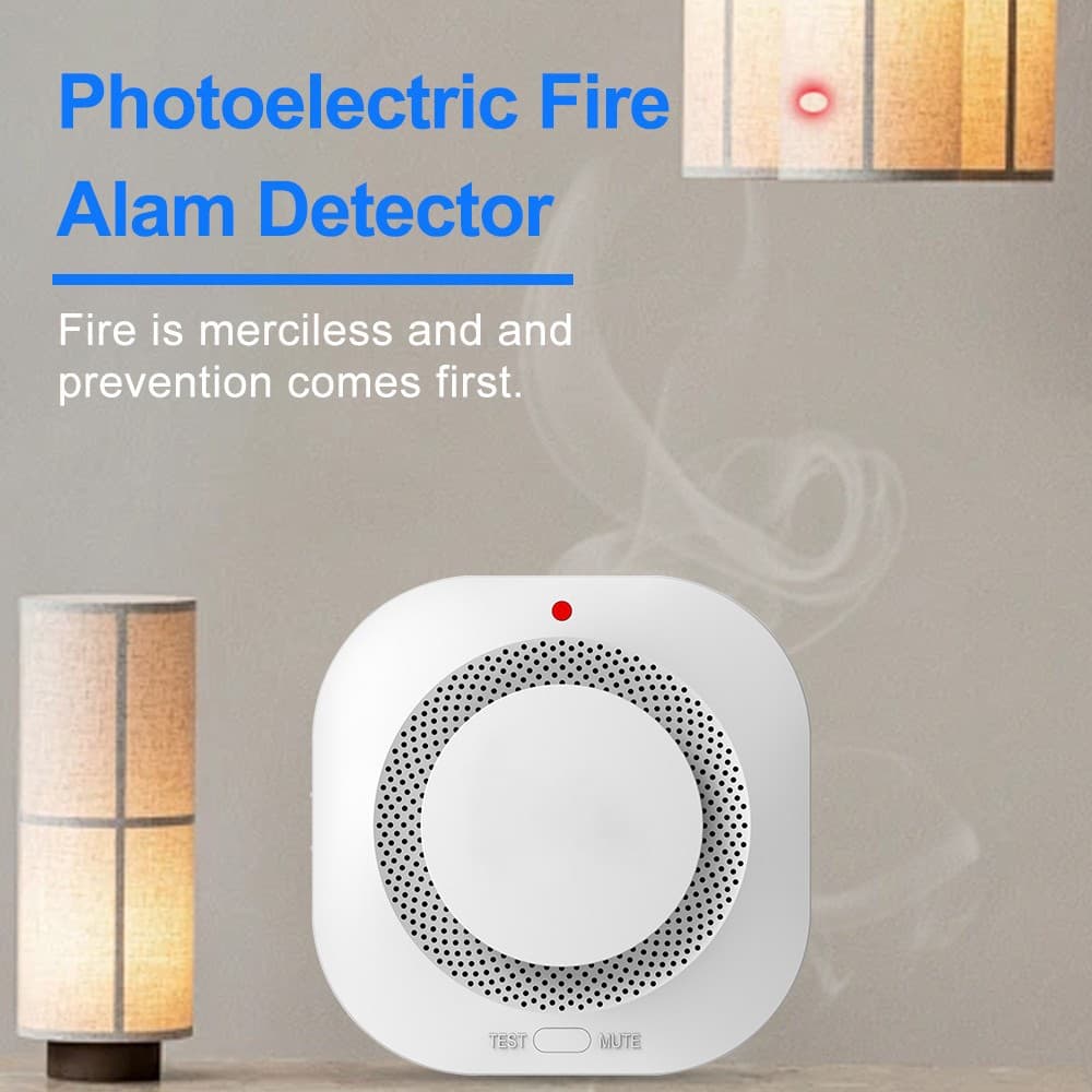 Tuya Zigbee 3V model WiFi smoke detector alarm with smoke sensor and remote alarm via app.