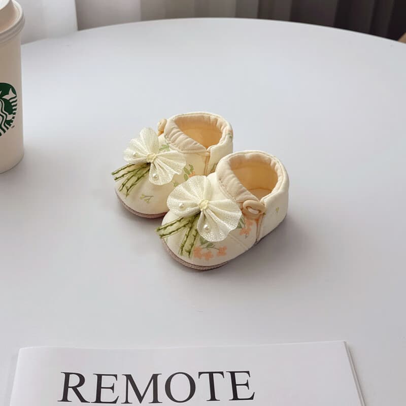 Spring/Autumn Baby Shoes 6-12 Months, Soft Sole Pre-Walking Shoes for Baby Girl 0-1 Year Old, Anti-Slip Learning Shoes