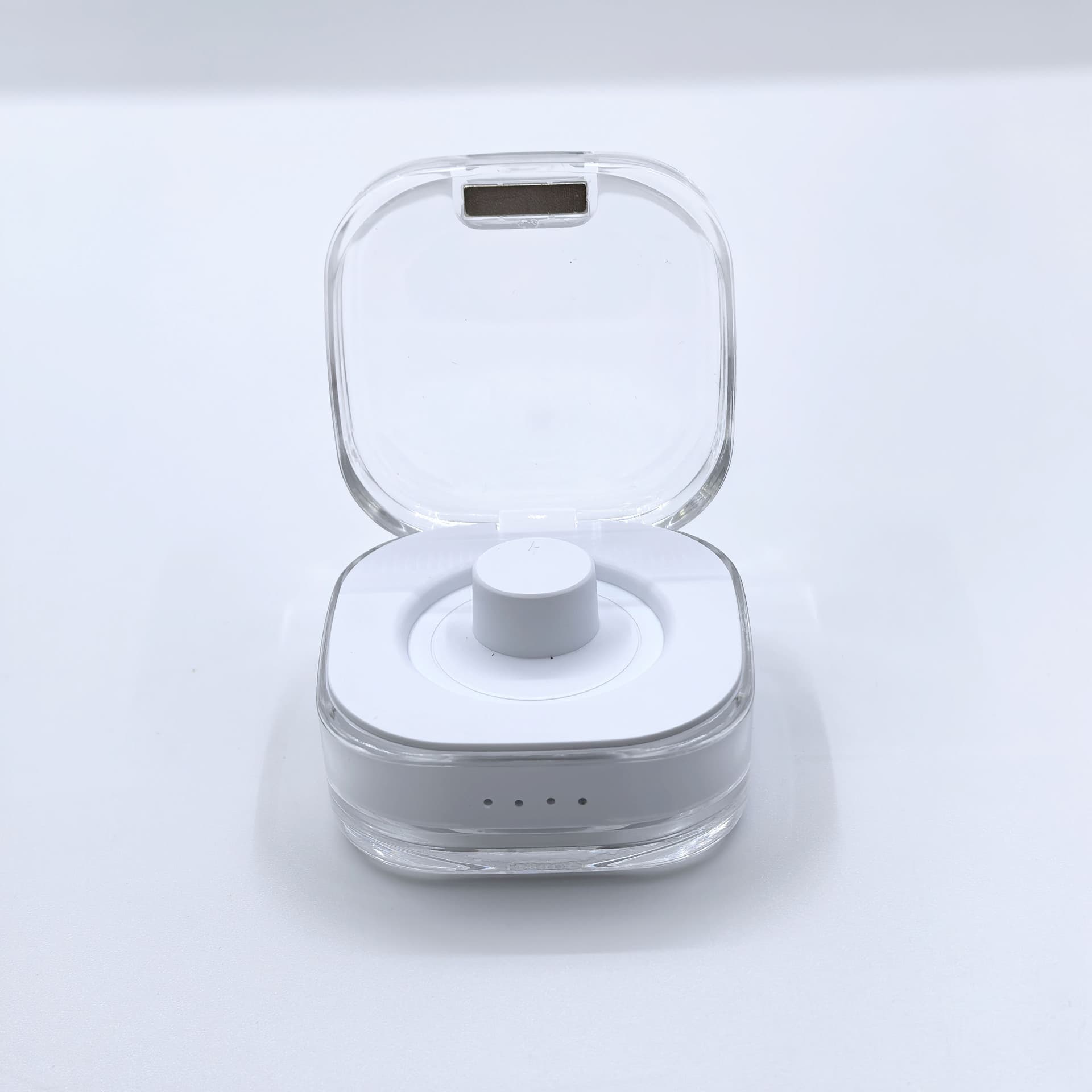 Smart ring magnetic charging case with portable transparent lid crystal charging box, magnetic version compatible