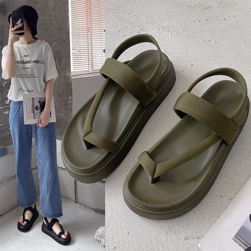 Thick Sole Sandals Women 2023 Summer New Slip-on Casual Fashion Street Style Student Flip Flops Beach Shoes