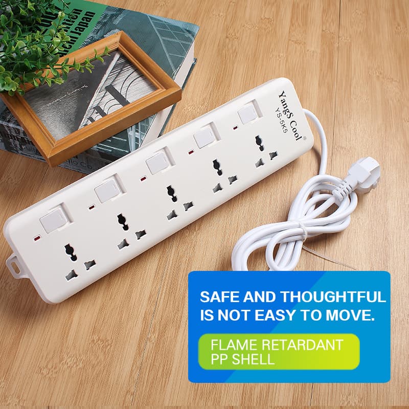 European Standard EU Socket Adapter Plug German/US Specification Power Strip with USB Port UK/Thai Regulation Outlet Board