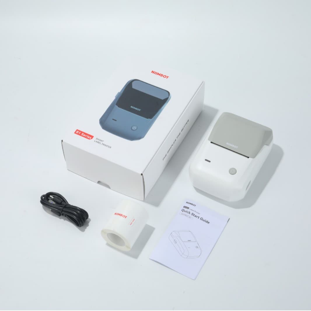 Jingchen B1 Smart Label Printer Portable Bluetooth Thermal Printer for Home and Commercial Use