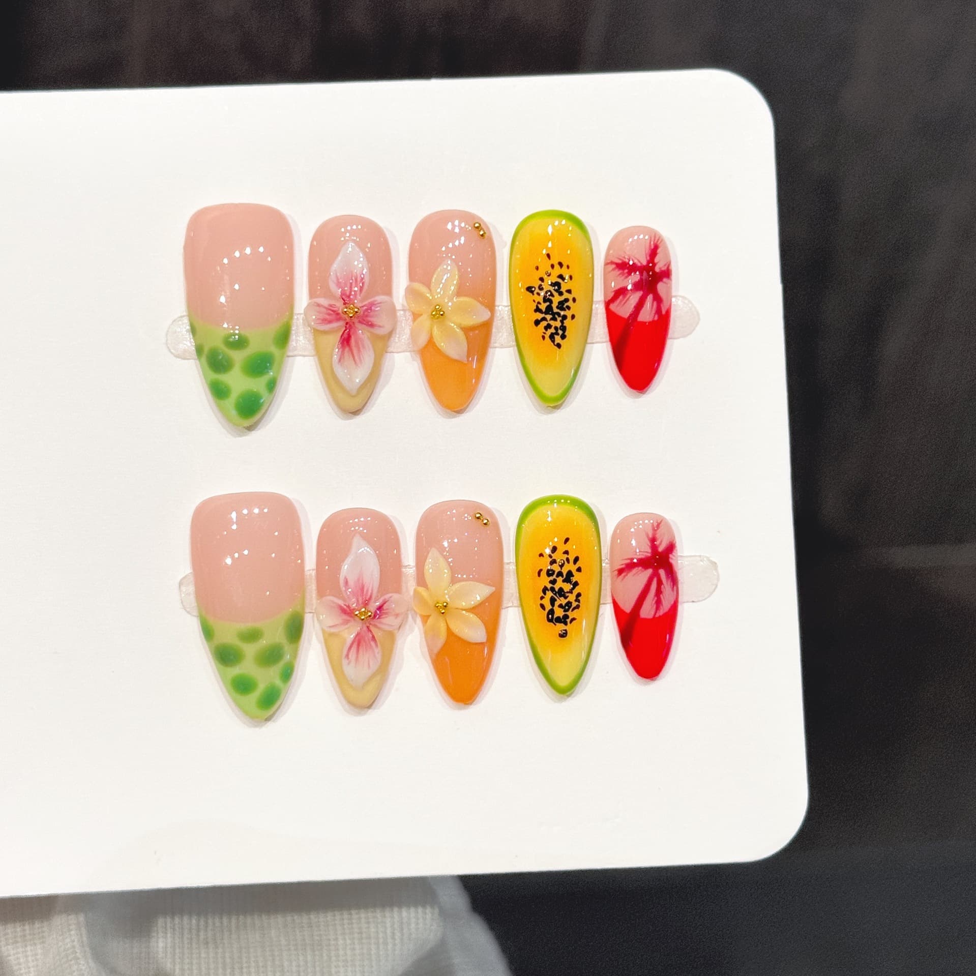 Yihe [Coconut Island Summer Series] Tropical Hand-Painted Carved Nail Art Fresh Summer European and American Style Purely Handmade Wearable Nails