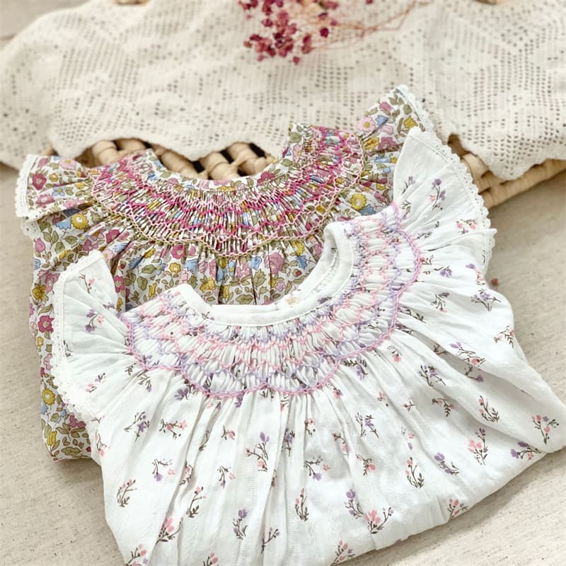 Bohemian style girls floral dress Spring and summer baby sleeveless thin cotton skirt holiday dress