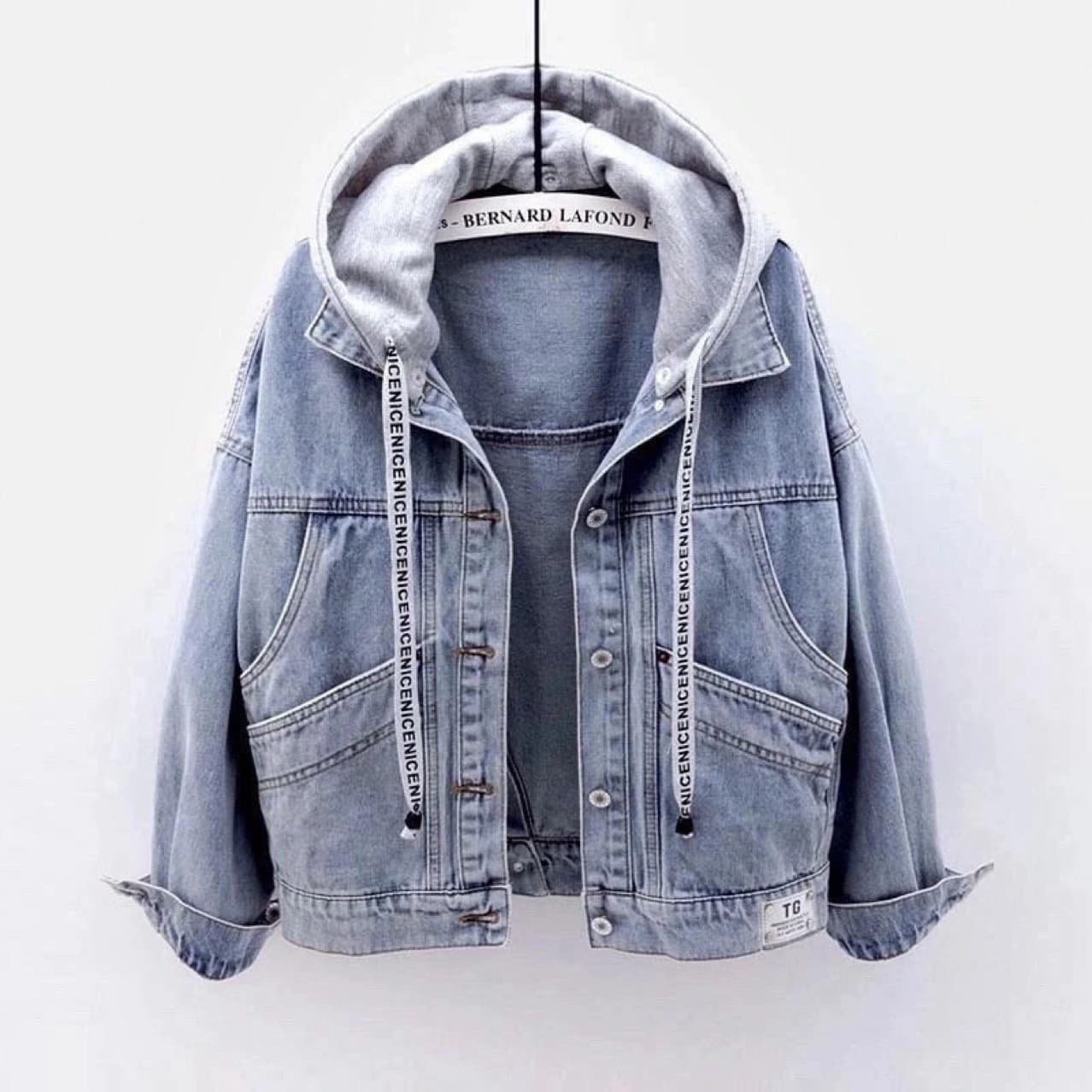Denim short coat women's loose Korean style short autumn and winter bf long sleeve hooded jacket large pocket versatile top fashion