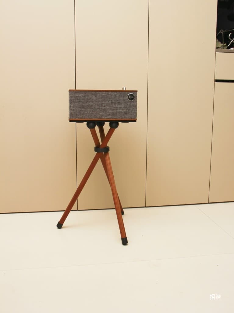 Klipsch The Three 3 ONE 3rd Gen Plus Wireless Bluetooth Speaker Solid Wood Audio Stand