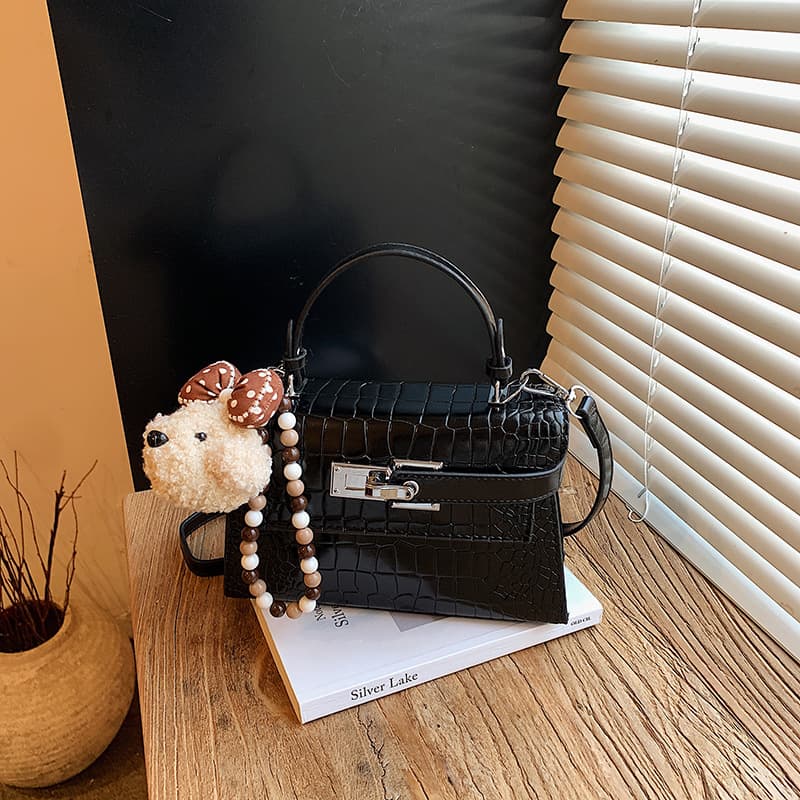 Vintage Retro Handbag for Women, New Autumn/Winter Fashion Casual Shoulder Bag, Trendy Commuter Crossbody Bag
