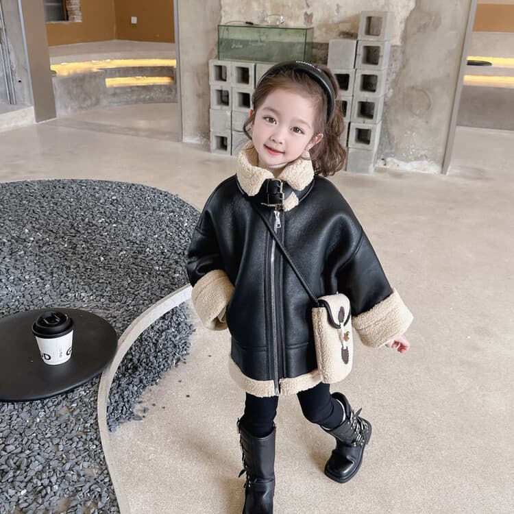 New Girls' Thickened Fur-Lined Coat with Stylish Bag, Wash-Free Premium Faux Leather Jacket