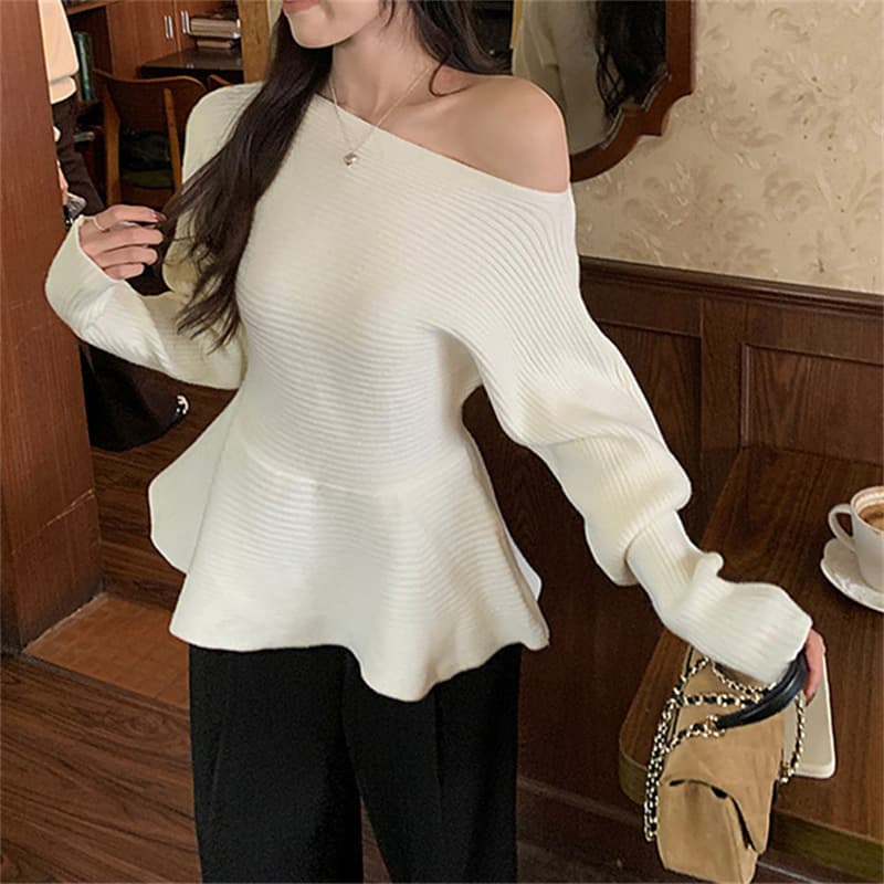 Korean Solid Round Neck Knit Sweater Women 2026 Winter New Design Waist-Slimming Elegant Versatile Top