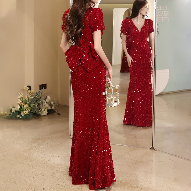 Black Evening Gown with Sequins, Light Luxury Unique Dress for Women, Banquet Elegant Host Performance Outfit