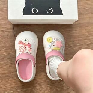 Cute Style DIY Accessories Clog Sandals Women's Summer Soft Sole Anti-Slip Breathable Indoor Outdoor Lazy Toe-Cover Sandals