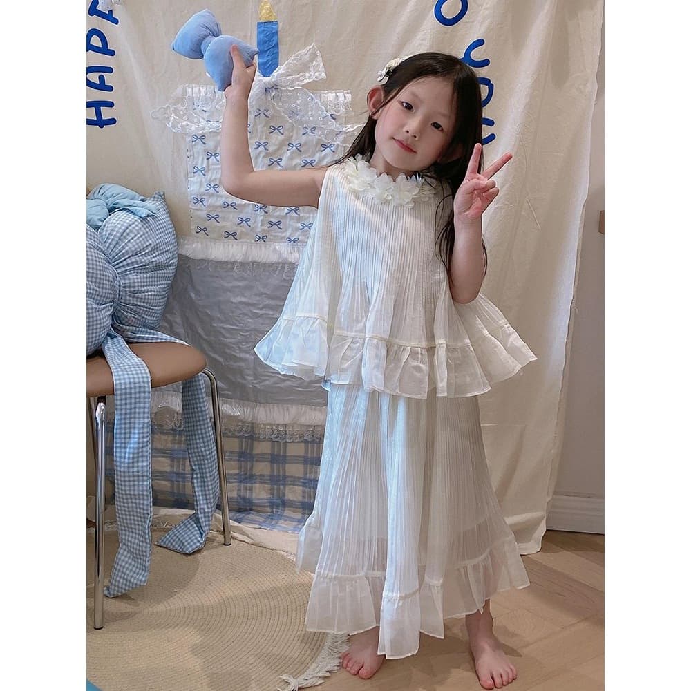Korean style girls 2025 summer new beige color cute petal collar vest medium and large children's drape top skirt